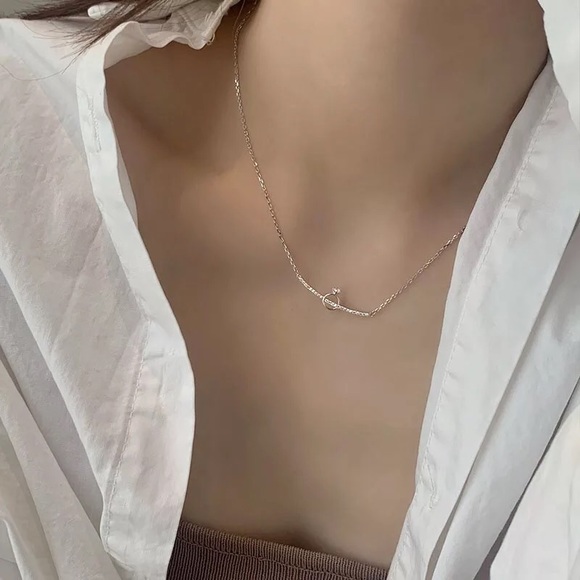 S925 Stamped Curved with Ring Pendant Necklace - Picture 5 of 6